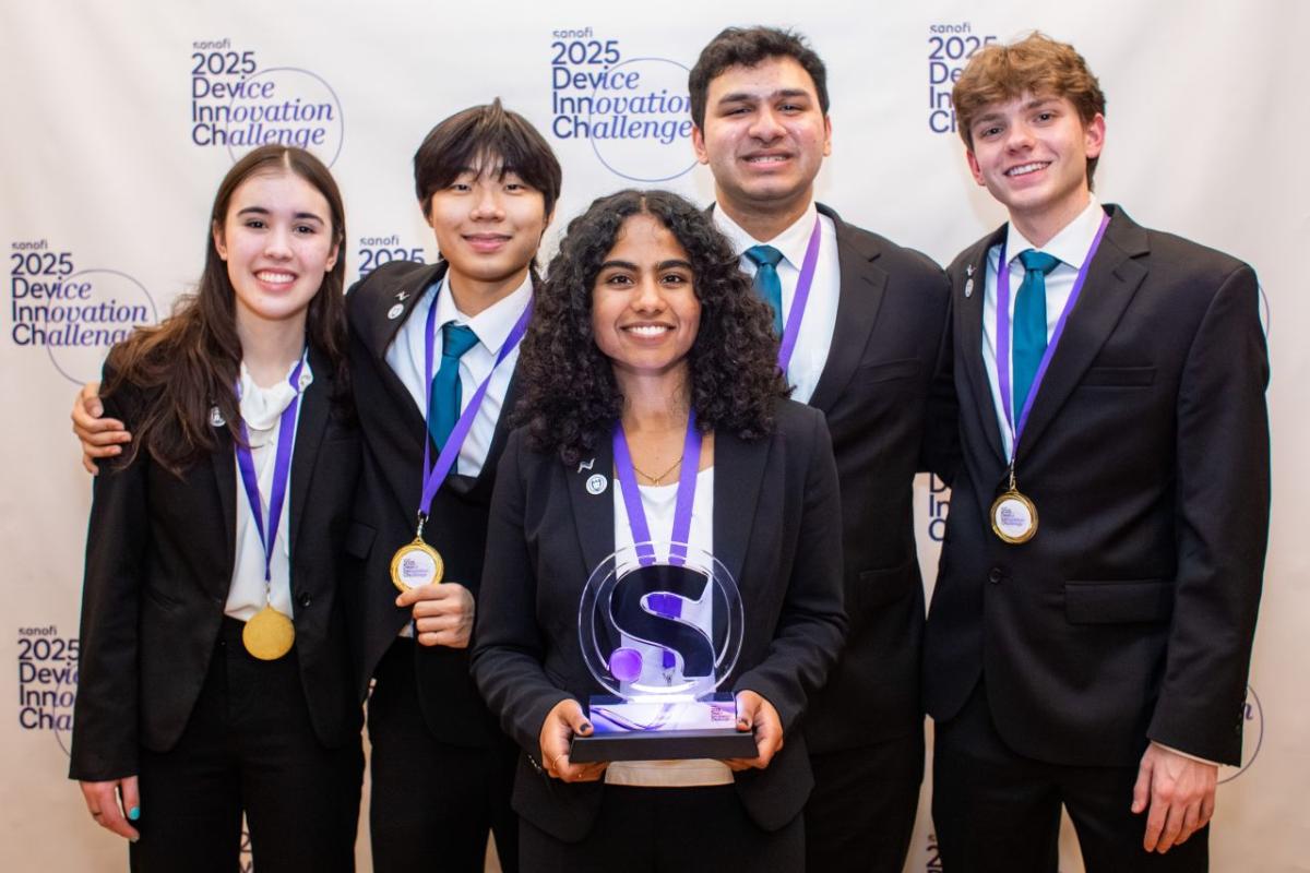 Waveform team in Device Innovation Challenge