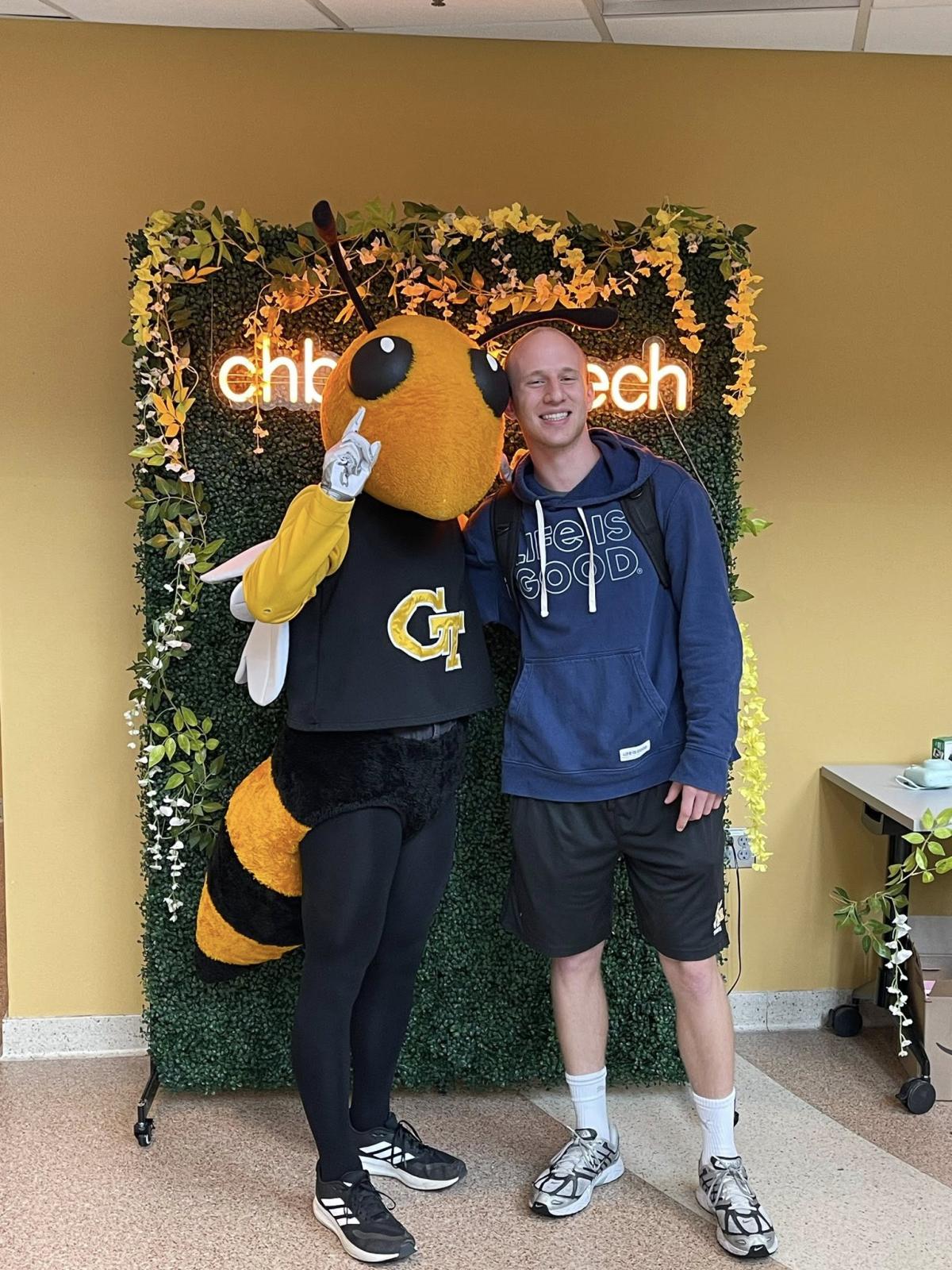 Buzz with student
