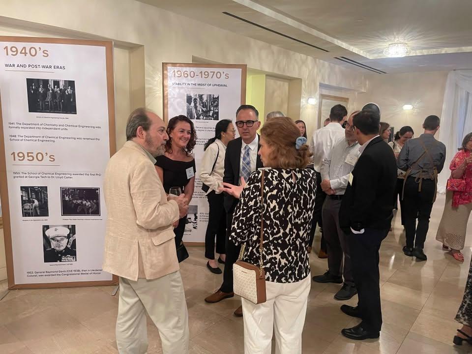mix and mingle at hotel